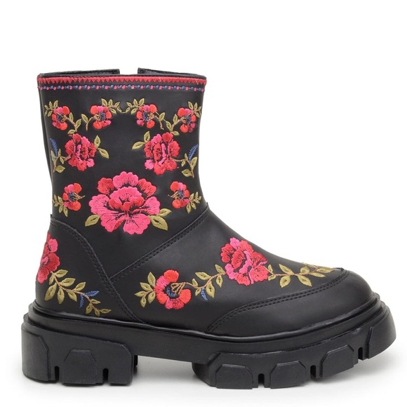 FARM Rio Rose Embroidery Black Boho Mid Boot Anthropologie - Picture 3 of 16